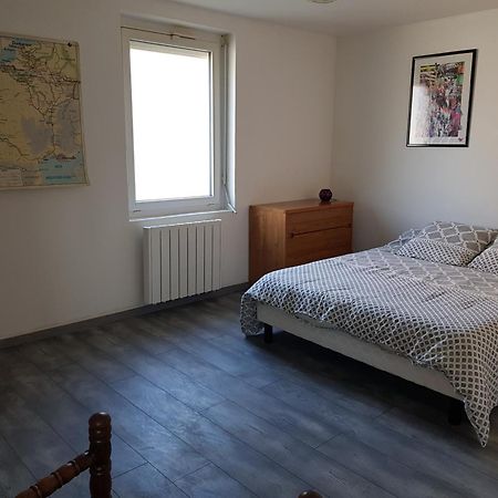 Appartement Rdc Avec Terrasse Epinac-les-Mines Bagian luar foto